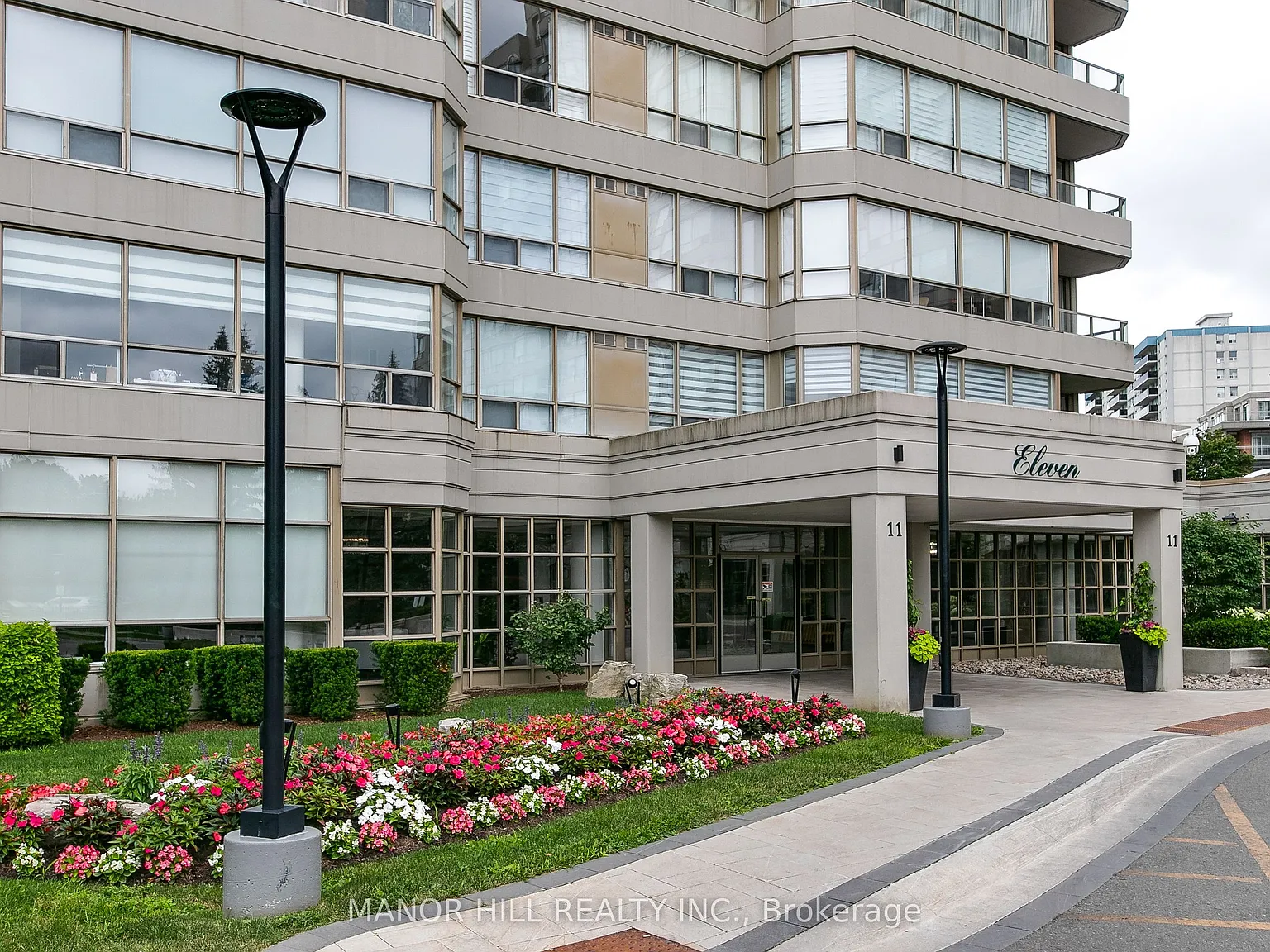 2 bed, $3,300 — Photo 2