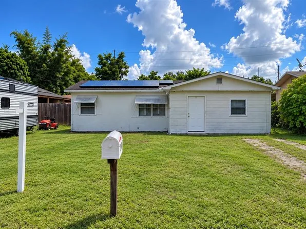 5649 59TH STREET N, ST PETERSBURG, FL 33709