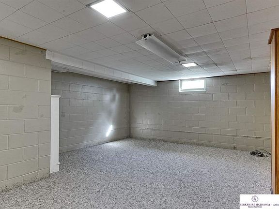 5th image of 2115 E Military Ave