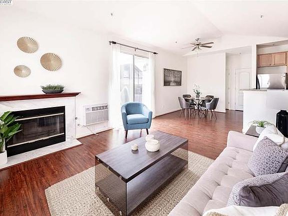 3rd image of 3695 Stevenson Blvd #C331