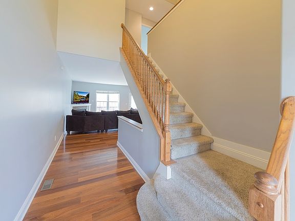 2nd image of 14165 Terrace Ct