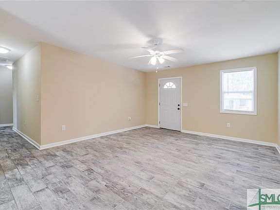4th image of 2357 Jurgensen Street