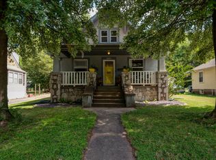 2042 N Douglas Ave, Springfield, MO 65803
