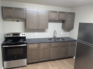 18 N Main St #9, Rittman, OH 44270