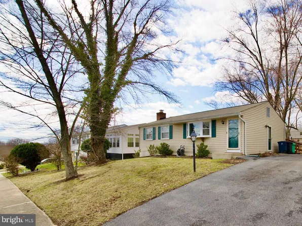 12211 Windbrook Dr, Clinton, MD 20735