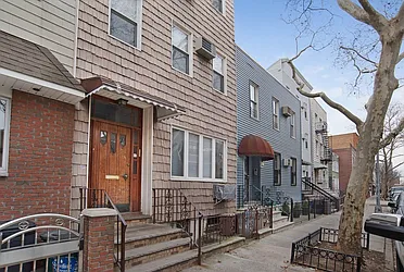78 Skillman Avenue in Williamsburg
