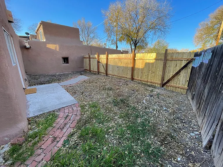 149 Candelario St #A — Photo 9