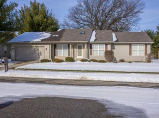 4217 Ashard Dr, South Bend, IN 46628