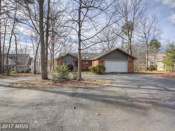2nd image of 346 Edgewood Dr