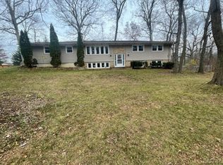 504 2nd St, Addison, MI 49220