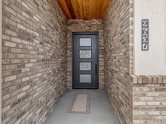 3rd image of 2637 Emerald Ridge Ln