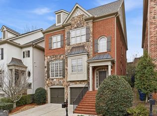 1112 Valley Overlook Dr NE, Atlanta, GA