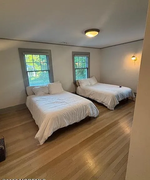 682 Woodgate Ave — Photo 8