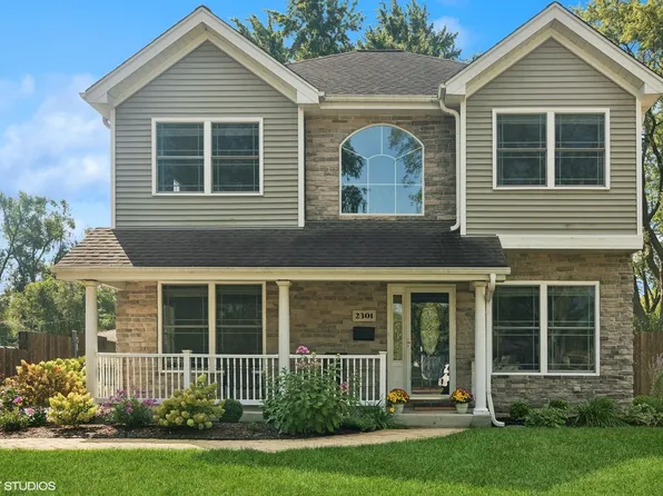 2301 Eastman St, Rolling Meadows, IL 60008