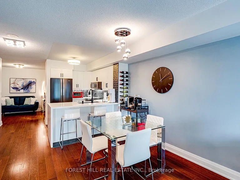 30 N Park Rd #214 — Photo 12