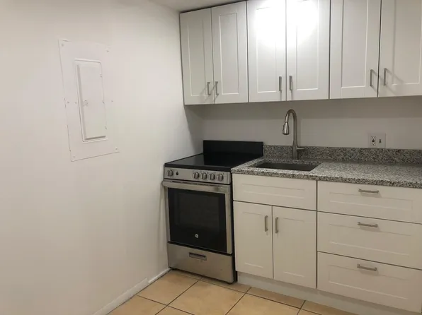 1913 S St NW APT 1, Washington, DC 20009
