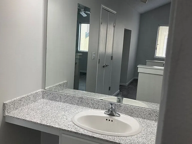 The Vibe at 8035 Apartments — Photo 81