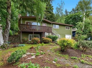 10310 45th Ave NE, Seattle, WA 98125