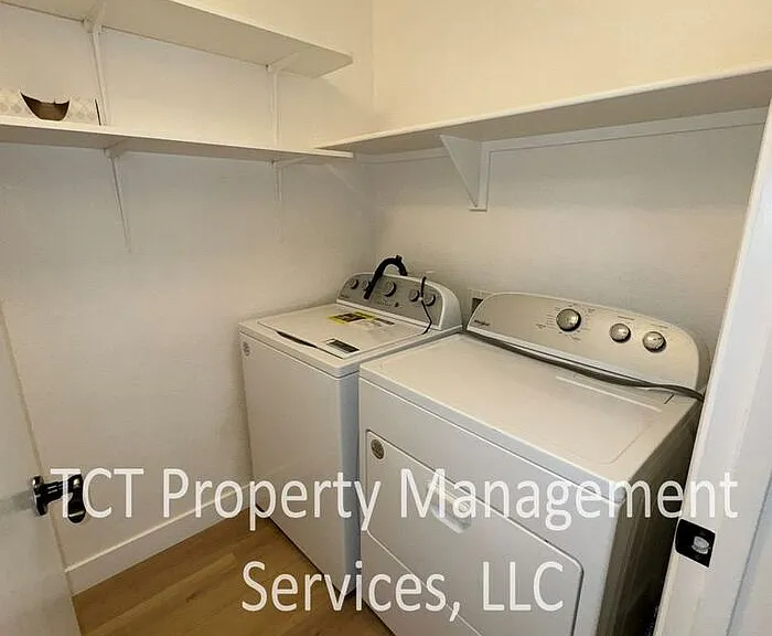 1855 E Palomino Dr — Photo 10