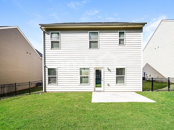 4th image of 589 Woodall Rd