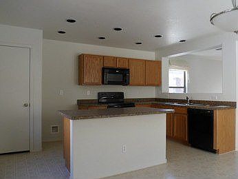 4th image of 18522 W Udall Dr
