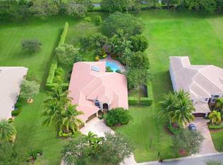 3752 Churchill Downs Dr, Davie, FL 33328