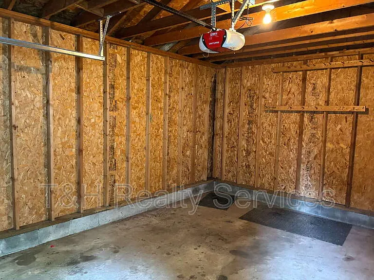 5202 Patterson St — Photo 21