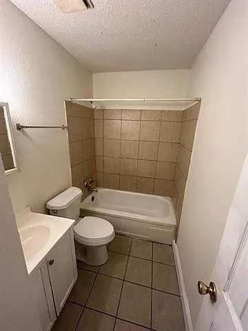 5997 Tullis Dr #B — Photo 14