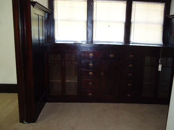 3rd image of 625 Ohio St APT 3