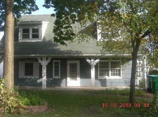 118 W Washington St, Galveston, IN