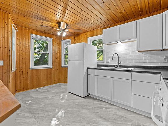 2nd image of 5511 16th STREET