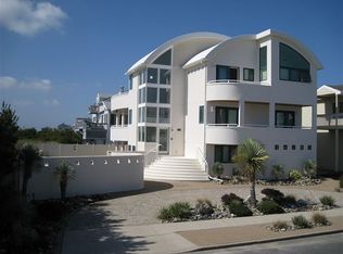 404 30th St S, Brigantine, NJ 08203