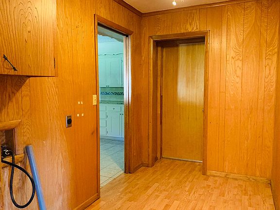 4th image of 6804 Eagle Heights Dr