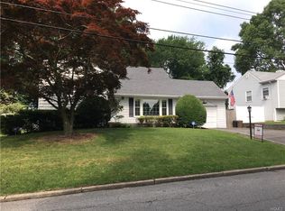 54 Boxwood Rd, Yonkers, NY 10710