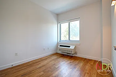 Rented by Next Door Realty NYC