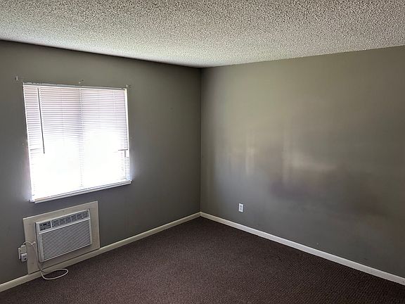 4th image of 217 N Hamilton St APT 11