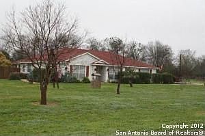 2nd image of 106 Woodlake Dr