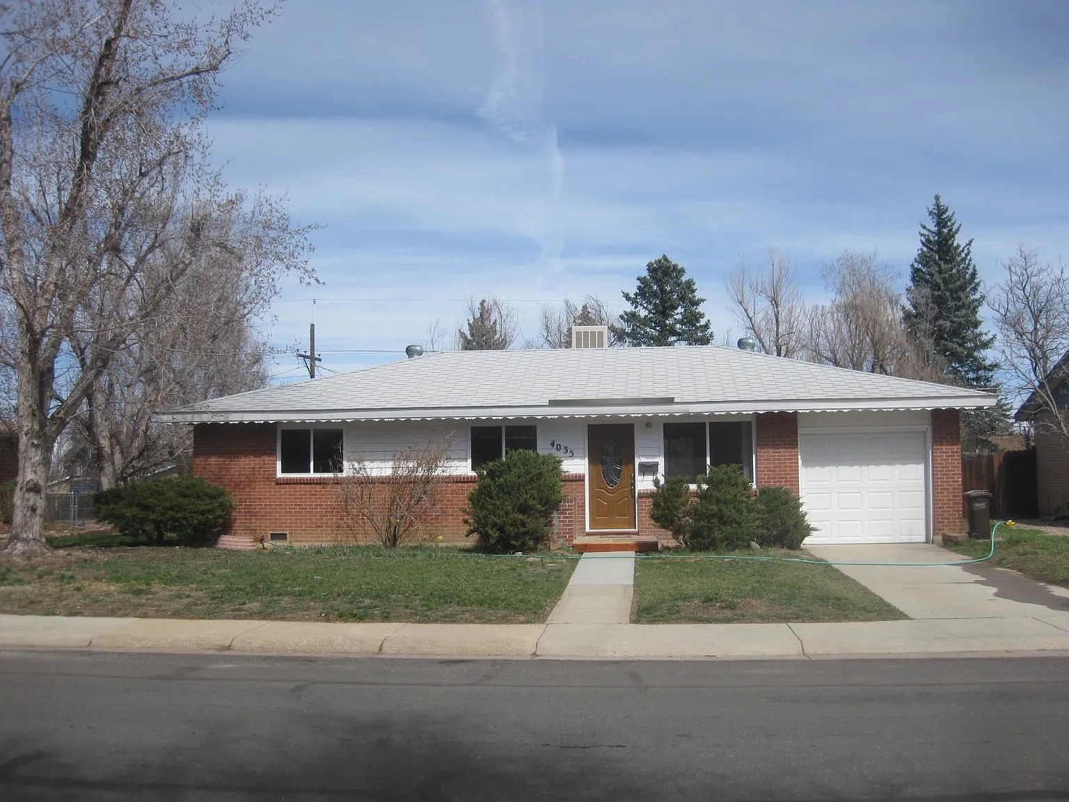 3 bed, 1152 sqft, $2,750 — Photo 1