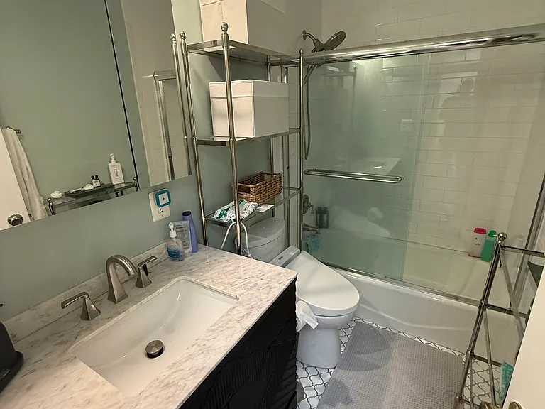 1688 Euclid St NW #B — Photo 22