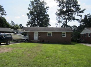 1208 Francis St, Elizabeth City, NC 27909