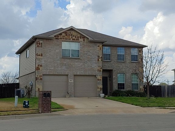 2nd image of 8641 Shallow Creek Dr