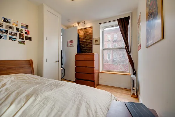 Rented by Corcoran | media 7