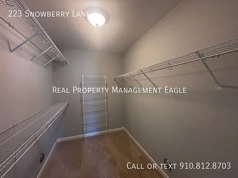 223 Snowberry Ln — Photo 15