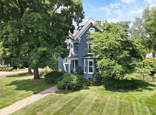 301 Church Ln, Sewickley, PA 15143
