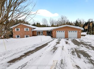 63 Lepage Dr, Penetanguishene, ON L9M 1R5