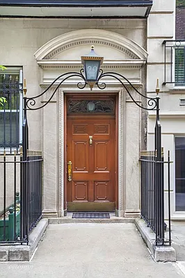 Sold by Corcoran | media 44