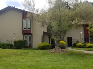 1117 Oddstad Blvd, Pacifica, CA 94044