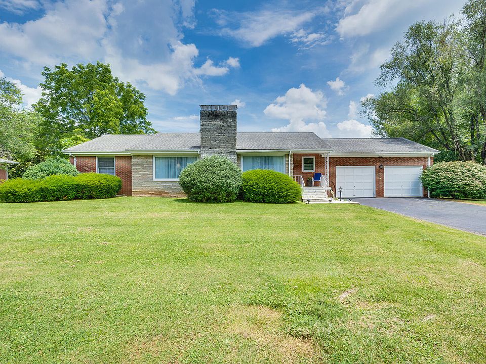 1st image of 1606 Idlewild Dr