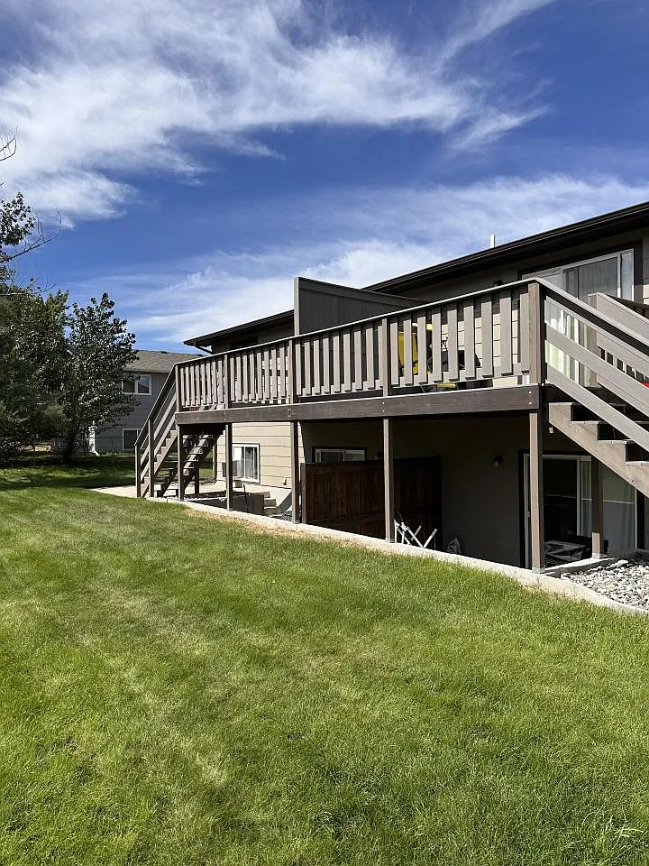 2 bed, 1.0 bath, 1000 sqft, $1,300 — Photo 4