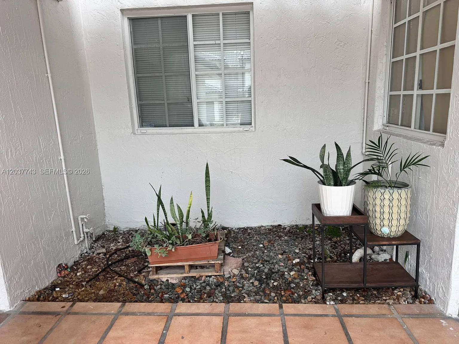 Lilandia Estates Condo — Photo 3